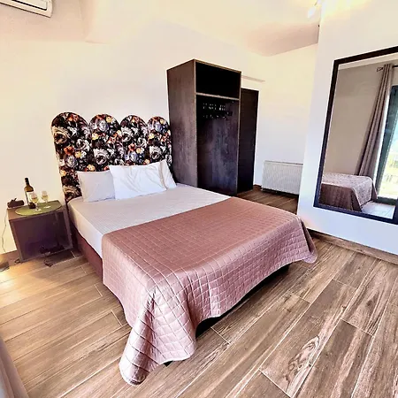 Sunrise Rooms Agios Nikolaos  Exterior photo